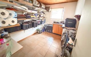 5 Bedroom Small Holding / Plot For Sale in Brakwater, Windho...