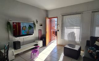 2 Bedroom Apartment For Sale in Otjomuise, Windhoek