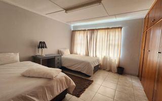 4 Bedroom House For Sale in Henties Bay Central, Henties Bay