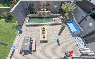 4 Bedroom House For Sale in Vogelstrand, Swakopmund
