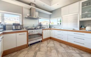 4 Bedroom House For Sale in Vogelstrand, Swakopmund