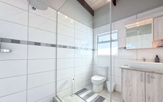 4 Bedroom House For Sale in Vogelstrand, Swakopmund