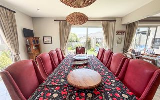 4 Bedroom House For Sale in Vogelstrand, Swakopmund