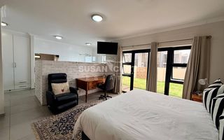 3 Bedroom House For Sale in Long Beach