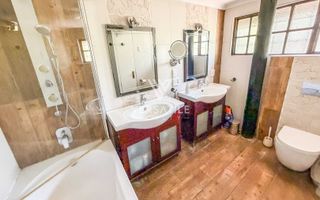 9 Bedroom Small Holding / Plot For Sale in Brakwater, Windho...