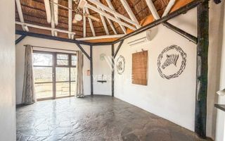 9 Bedroom Small Holding / Plot For Sale in Brakwater, Windho...