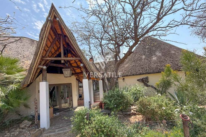 9 Bedroom Small Holding / Plot For Sale in Brakwater, Windhoek