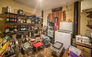 9 Bedroom Small Holding / Plot For Sale in Brakwater, Windho...