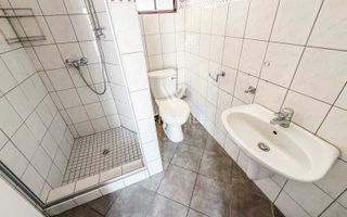 9 Bedroom Small Holding / Plot For Sale in Brakwater, Windho...