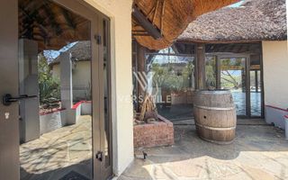9 Bedroom Small Holding / Plot For Sale in Brakwater, Windho...