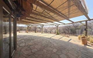 9 Bedroom Small Holding / Plot For Sale in Brakwater, Windho...