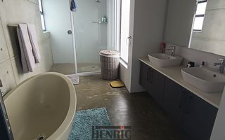 7 Bedroom House For Sale in Sunbay, Henties Bay