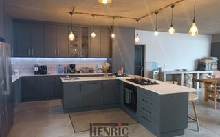 7 Bedroom House For Sale in Sunbay, Henties Bay