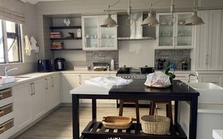 4 Bedroom House For Sale in Omeya, Windhoek