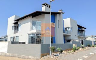 4 Bedroom House For Sale in Vogelstrand, Swakopmund