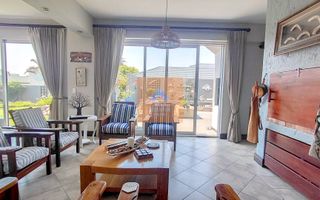4 Bedroom House For Sale in Vogelstrand, Swakopmund