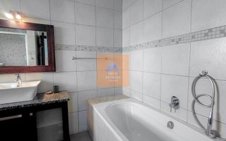 4 Bedroom House For Sale in Vogelstrand, Swakopmund