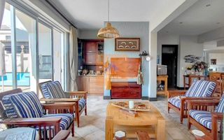 4 Bedroom House For Sale in Vogelstrand, Swakopmund