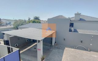 4 Bedroom House For Sale in Vogelstrand, Swakopmund