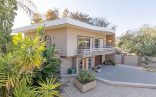 5 Bedroom House To Rent in Klein Windhoek, Windhoek