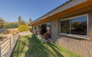 5 Bedroom House To Rent in Klein Windhoek, Windhoek