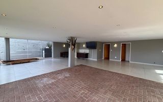 4 Bedroom House For Sale in Kleine Kuppe, Windhoek