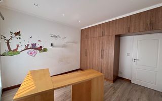 4 Bedroom House For Sale in Kleine Kuppe, Windhoek