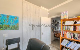 3 Bedroom House For Sale in Henties Bay Central, Henties Bay
