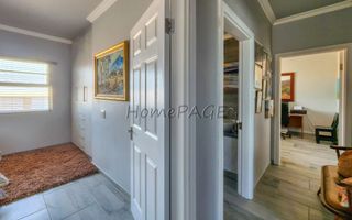 3 Bedroom House For Sale in Henties Bay Central, Henties Bay