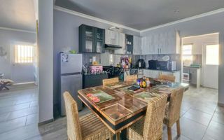 3 Bedroom House For Sale in Henties Bay Central, Henties Bay