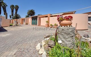 1 Bedroom Retirement For Sale in Vineta, Swakopmund