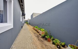 5 Bedroom House For Sale in Swakopmund Ext 15, Swakopmund