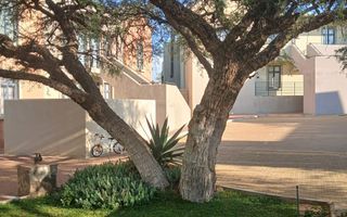 2 Bedroom Apartment For Sale in Omeya, Windhoek