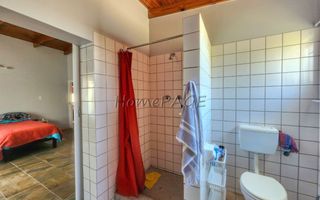 3 Bedroom House For Sale in Henties Bay Central, Henties Bay