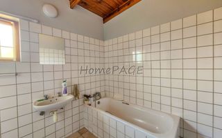 3 Bedroom House For Sale in Henties Bay Central, Henties Bay