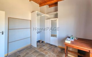 3 Bedroom House For Sale in Henties Bay Central, Henties Bay