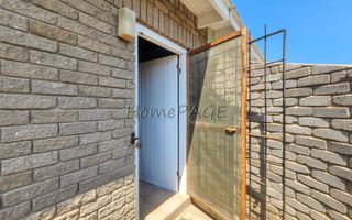 3 Bedroom House For Sale in Henties Bay Central, Henties Bay