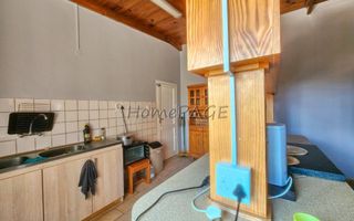 3 Bedroom House For Sale in Henties Bay Central, Henties Bay