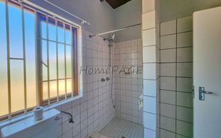 3 Bedroom House For Sale in Henties Bay Central, Henties Bay