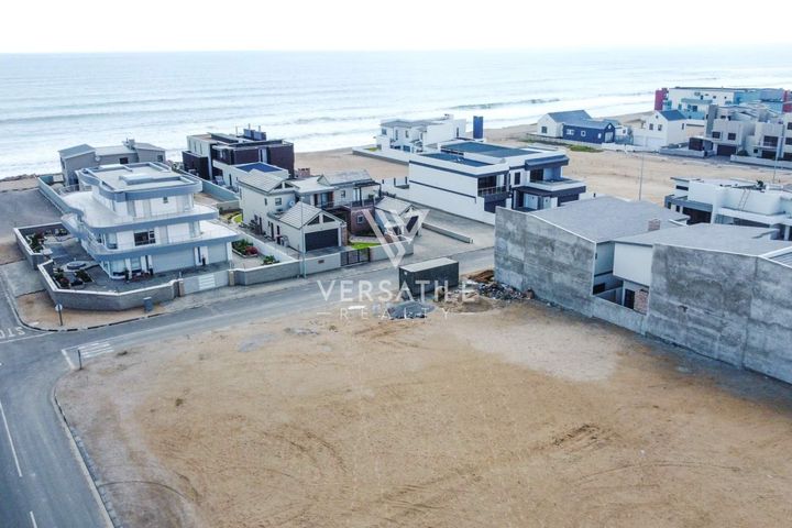 House For Sale in Mile 4, Swakopmund