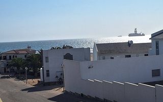 3 Bedroom House For Sale in Long Beach
