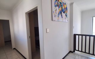3 Bedroom House For Sale in Long Beach