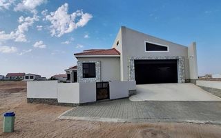3 Bedroom House For Sale in Heritage Hill, Swakopmund