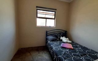 3 Bedroom Small Holding / Plot For Sale in River Plots, Swak...