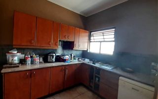 3 Bedroom Small Holding / Plot For Sale in River Plots, Swak...