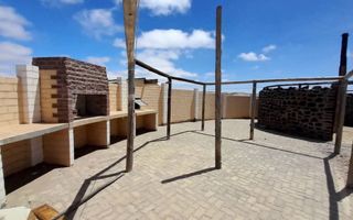 3 Bedroom Small Holding / Plot For Sale in River Plots, Swak...