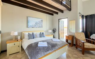 6 Bedroom House For Sale in Vogelstrand, Swakopmund