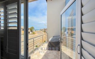 6 Bedroom House For Sale in Vogelstrand, Swakopmund