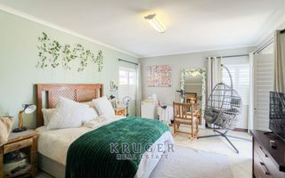 6 Bedroom House For Sale in Vogelstrand, Swakopmund