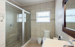6 Bedroom House For Sale in Vogelstrand, Swakopmund